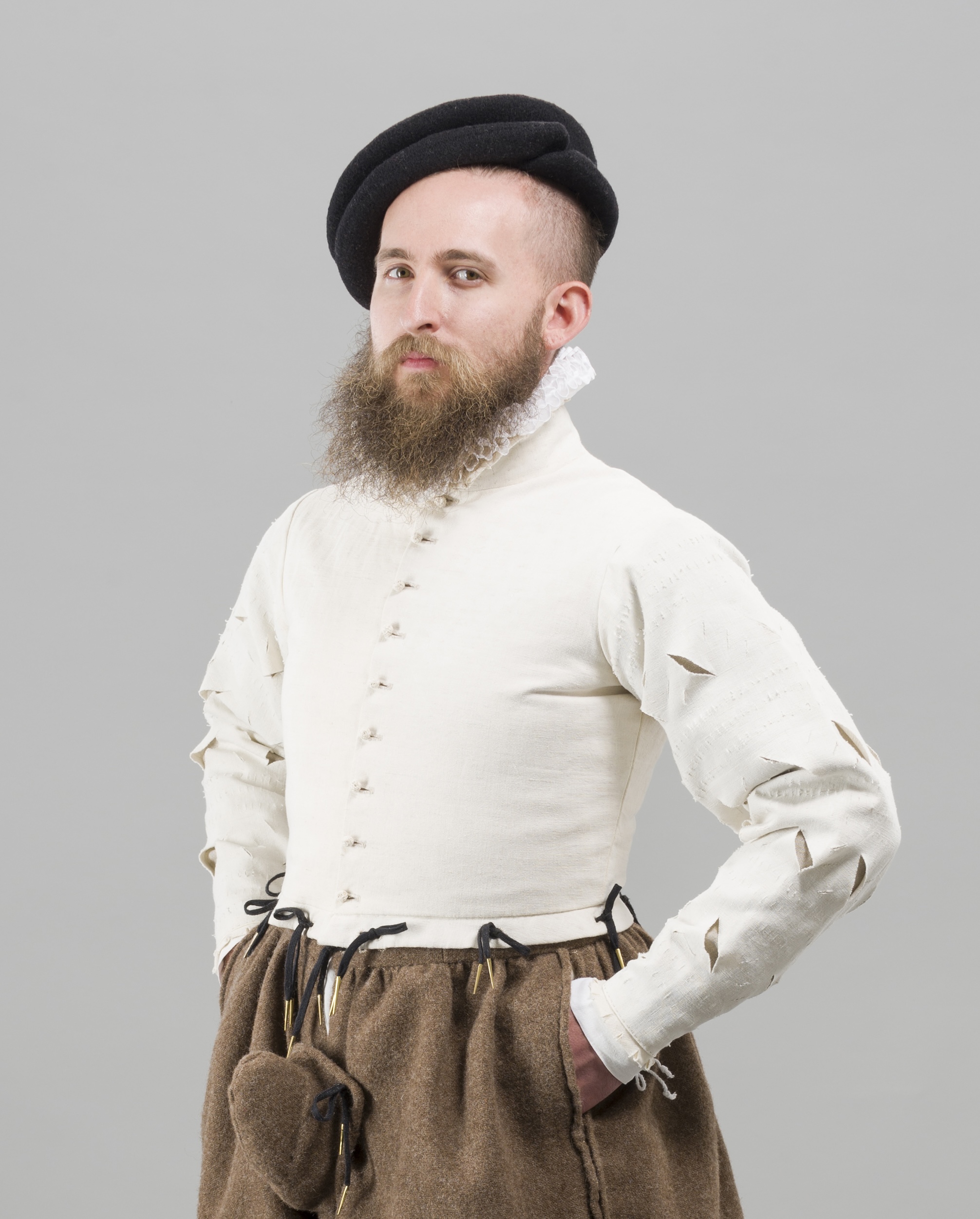 The Tudor Tailor | Reconstructing 16th Century Dress